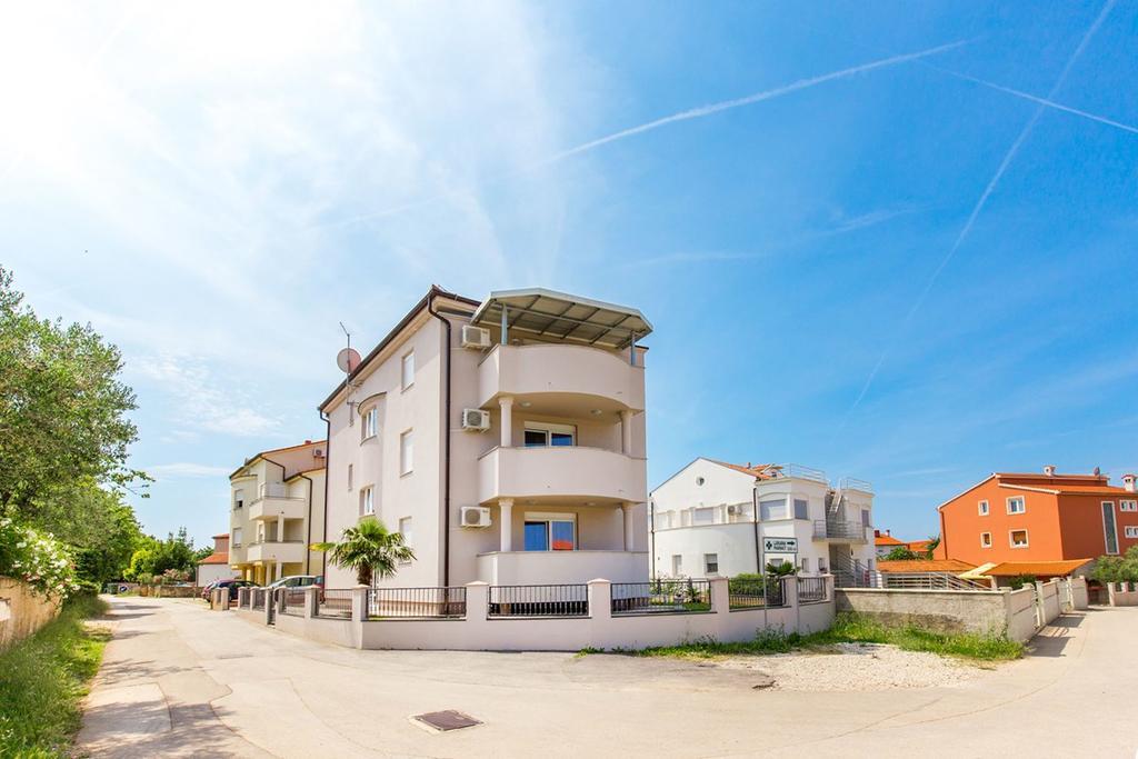Apartments Tomo Medulin Exteriér fotografie